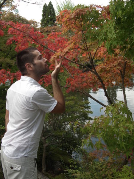 Seby admiring the autumn colours Kyoto: Philospher's Path