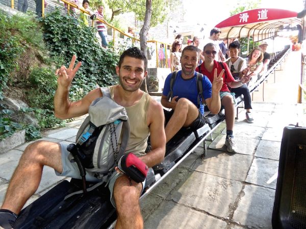 toboggan de mutianyu descendre la muraille de chine en toboggan, trop fun