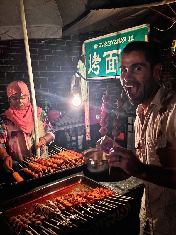 viandes grillées au barbecue à Xian Viandes grillées au barbecue dans le quartier musulman de Xi'an