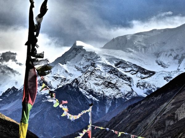 Mont Gangapurna montagne Gangapurna pendant notre tour des Annapurnas