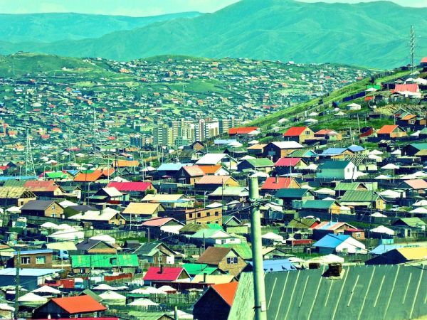 Suburbia Ulan Bator and its ger district