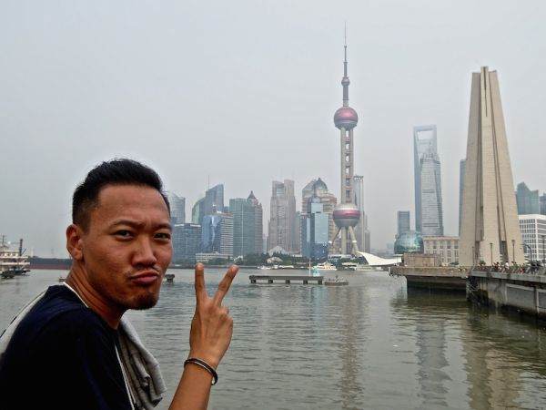 Couchsurfing with locals in Shanghai