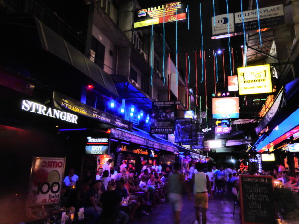 Gay Bangkok: owning a bar in Silom Soi 4 - Nomadic Boys