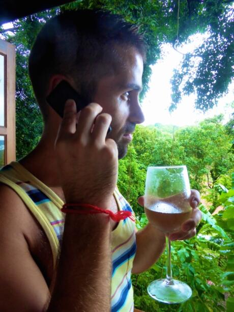 Mobile phone given to all guests