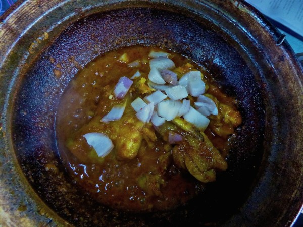 Curry Kapitan cooking away Curry Kapitan cooking away