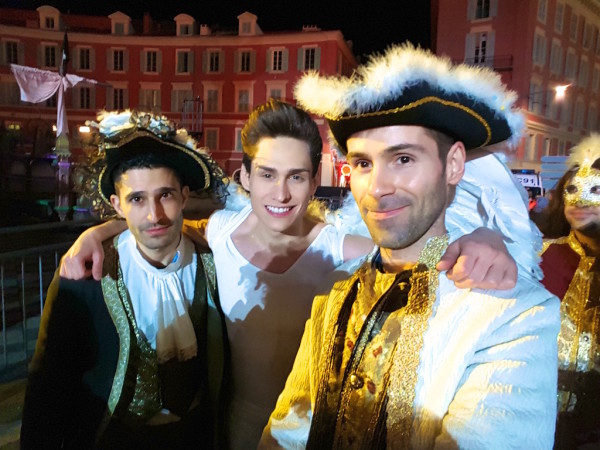 Manuel Blanche Queernaval Stef Seb Manuel Blanche Nomadic Boys Queernaval Nice Carnival