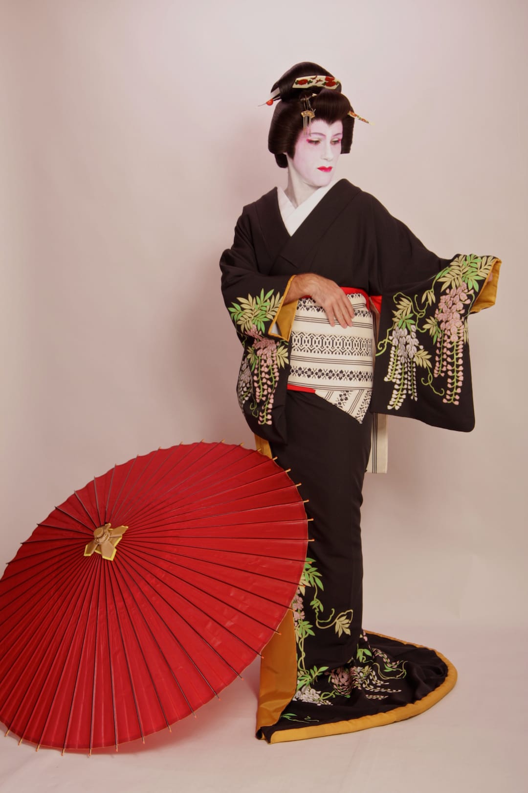 Transformación de Sebastien geisha makeover en Tokio