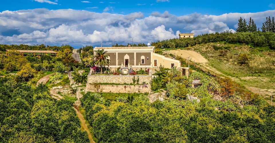 Luxury villa one of 5 romantic things to do in Sicily