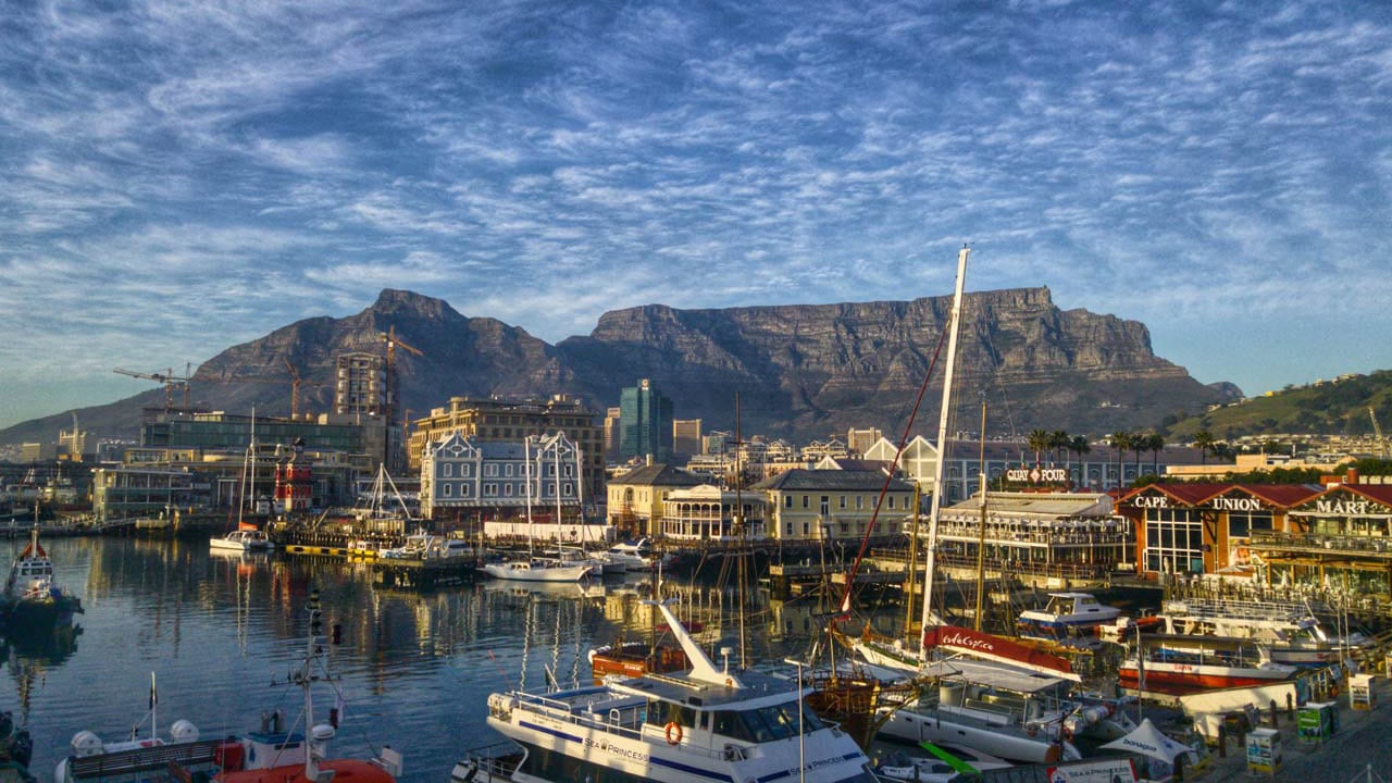 Victoria and Albert Waterfront highlights from cape town