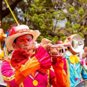 Experimente o festival de flores de Medellín nesta excursão única para viajantes gays.