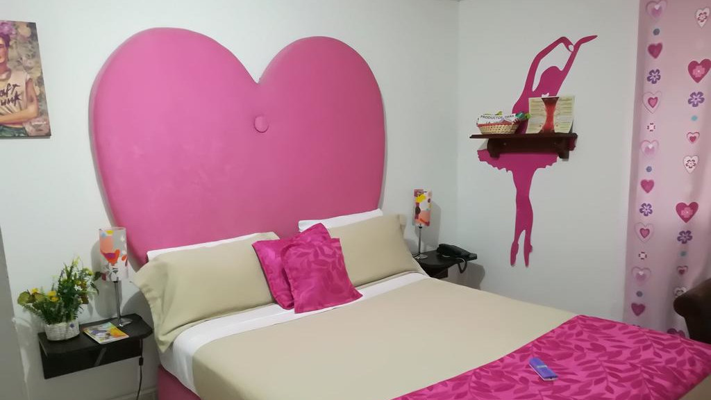 Hotel Gay San Sebastian is the perfect gay accommodation in Bogota!