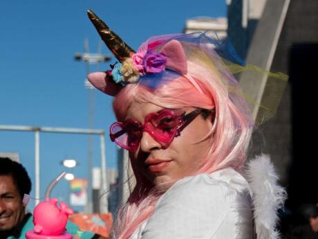 Become a fabulous gay unicorn at pride with a simple unicorn headband.