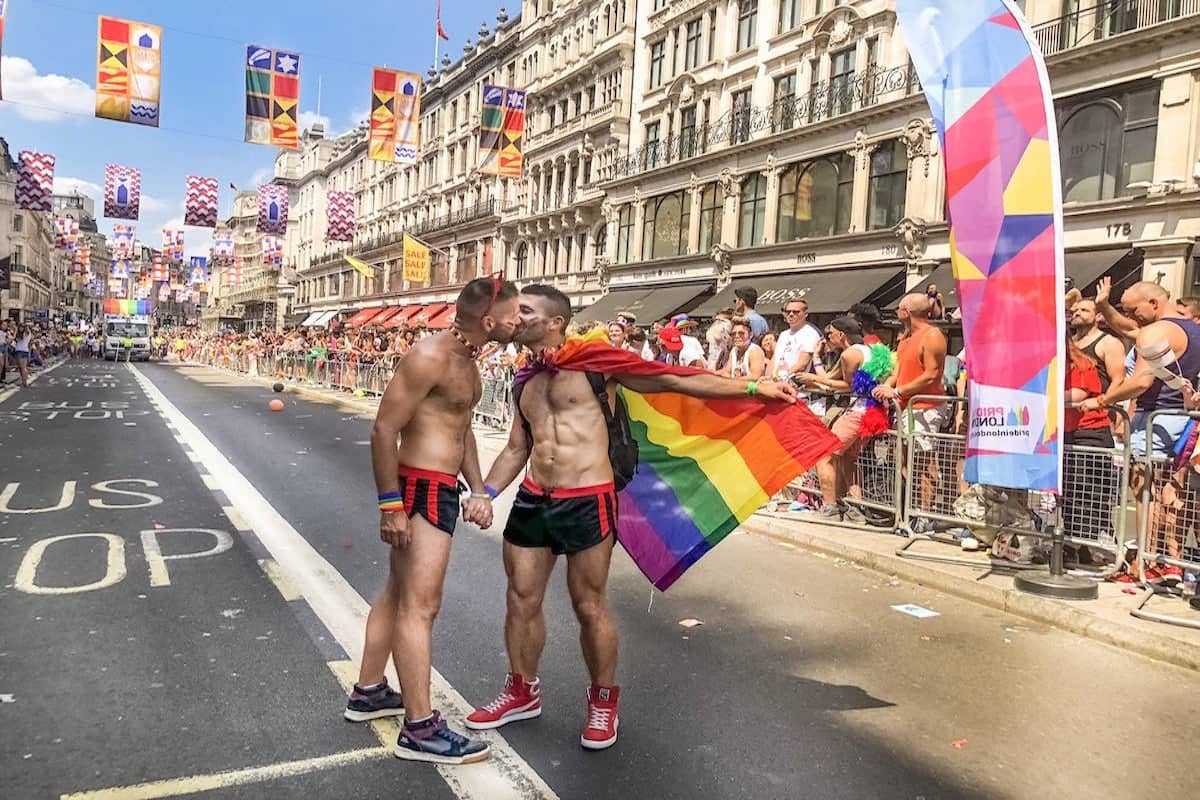 Munich Gay Cruise Club Guide 2023 - reviews, photos, gay map - Travel Gay