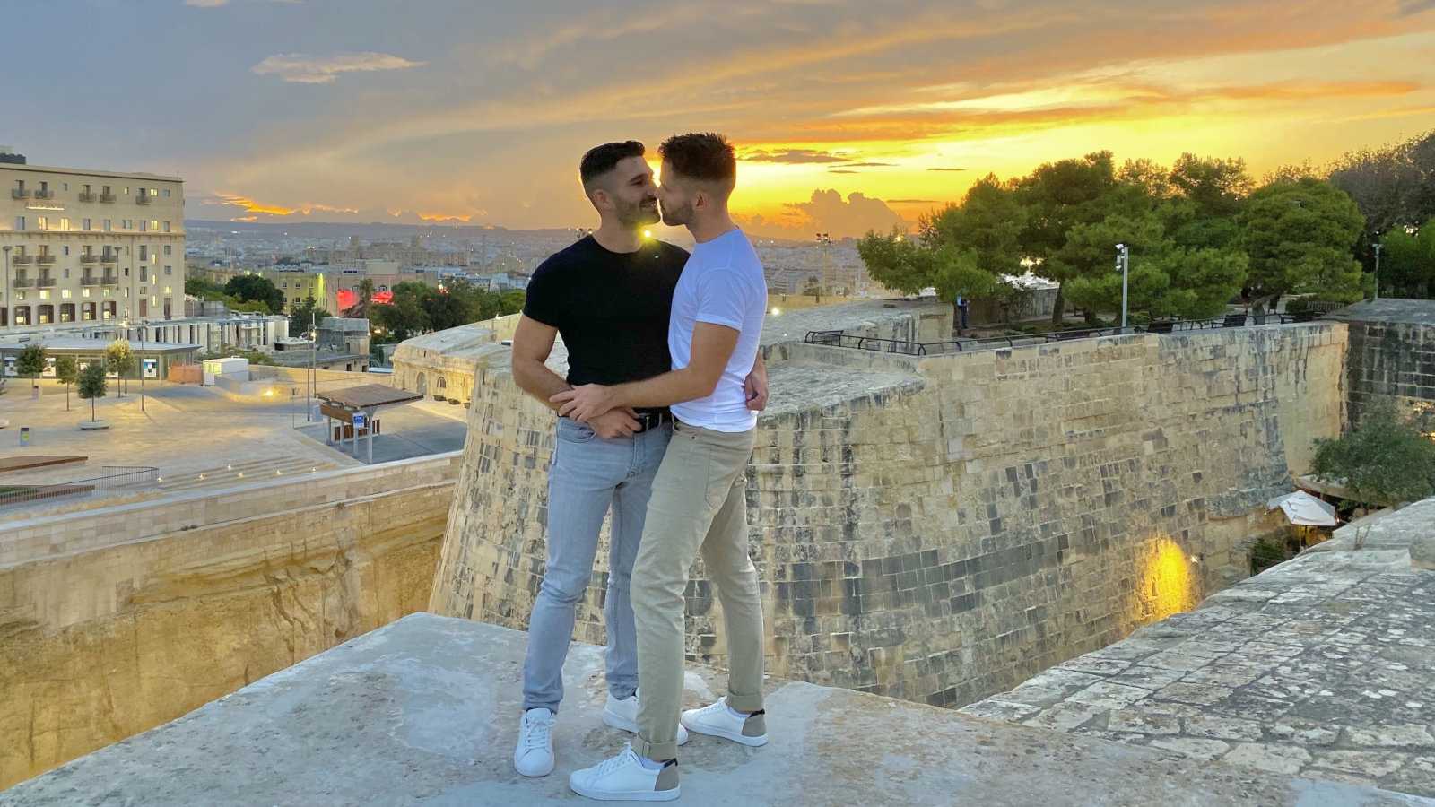 Gay Malta Travel Guide: gay bars, clubs, hotels, beaches • Nomadic Boys