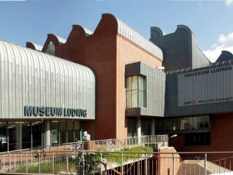 One of the most interesting art museums in Cologne (both inside and outside) is the Museum Ludwig
