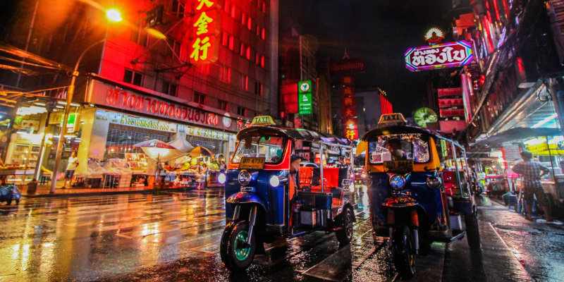 Find out the best things to do while you're visiting the exciting city of Bangkok