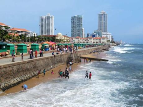 Galle Face Green is a lovely spot in Colombo to relax and enjoy the beach