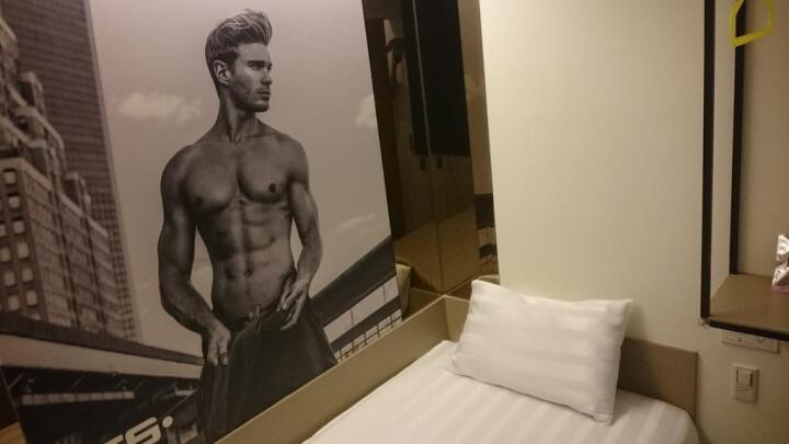 Gs is the only exclusively gay hotel in Taipei with lots of erotic art throughout and a lax clothing policy!