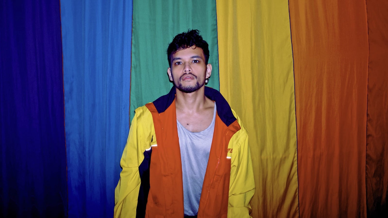 Saroj gay boy in Bangkok interview about gay life in Thailand