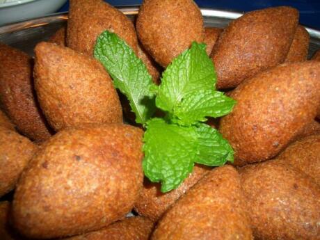 Known as Lebanon's national dish, Kibbeh are yummy fried balls of bulgur, meat, onion and spices