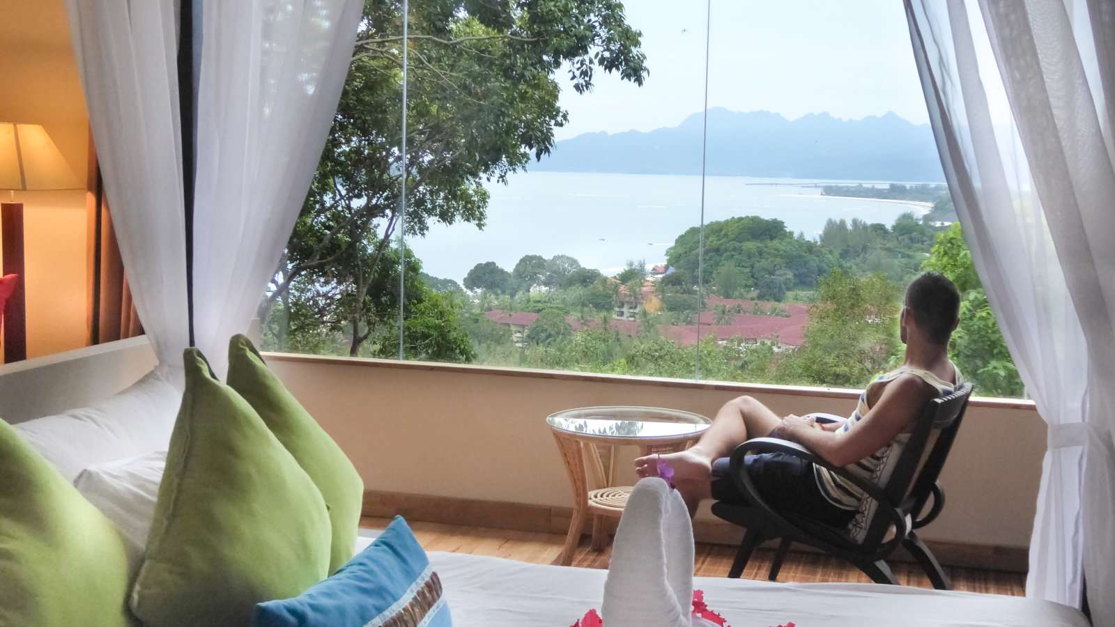 Ambong Ambong is a luxury jungle retreat in Langkawi which we found to be the most gay friendly on the whole island