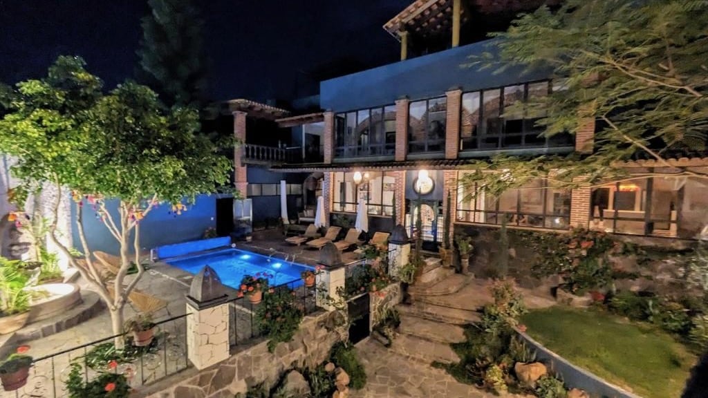 La Joya Azul SMA gay hotel in San Miguel.