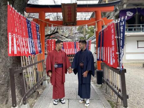 Em Osaka, você pode alugar um quimono e tirar fotos como lembrança!
