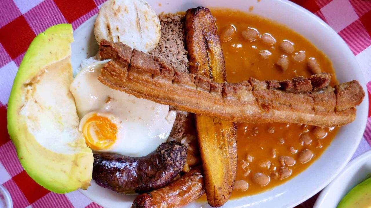 What Is The Most Important Meal For Colombians