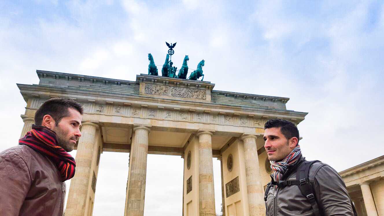 Walking through the areas around the Brandenburg Gate is a romantic way to spend an evening in Berlin