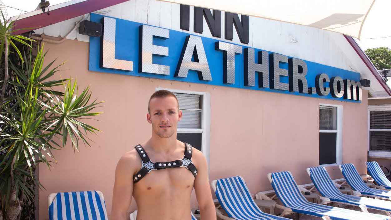 If you're gay, like leather and swings then you will love staying at Inn Leather Guesthouse in Fort Lauderdale
