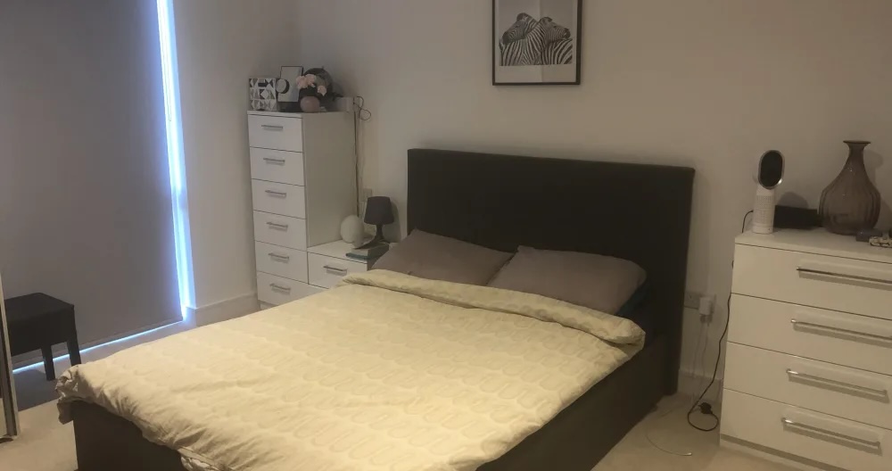 Modern gay apartment in Greenwich Park with garden listing on Misterbnb.