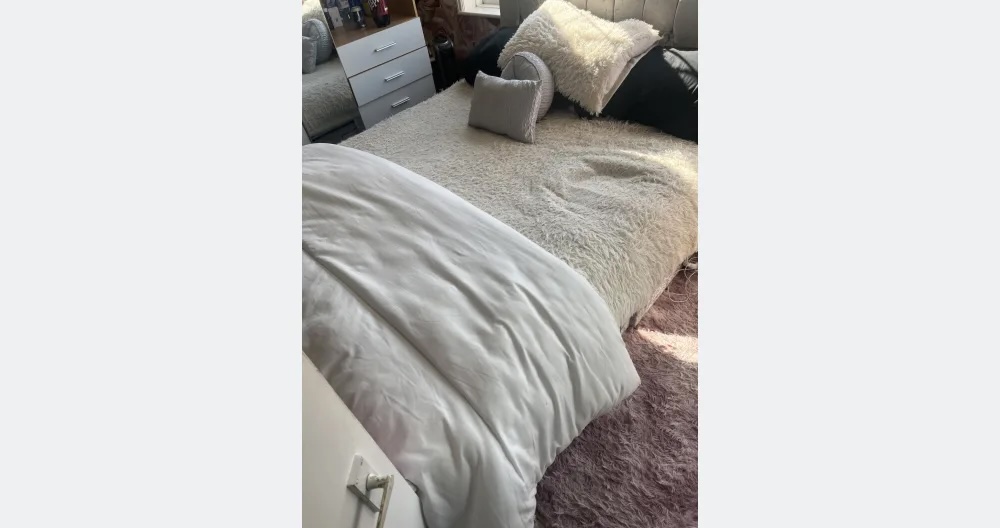 Slave optional gay Misterbnb listing in Cricklewood.