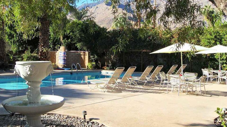 The 8 best gay resorts in Palm Springs • Nomadic Boys