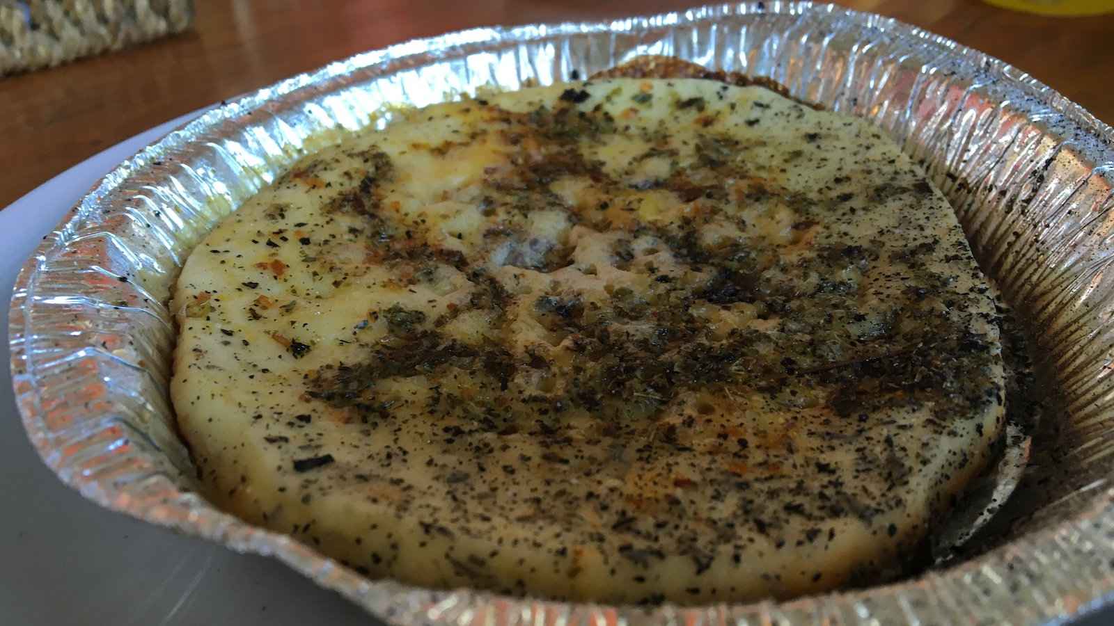 Provoleta es un plato argentino hecho de queso provolone italiano