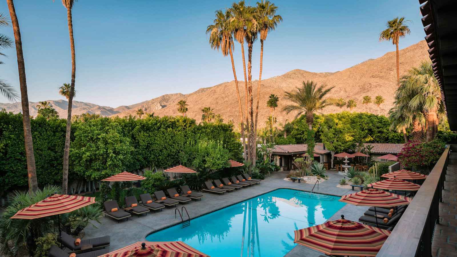 Santiago Resort is a gorgeous and luxurious resort for gay men in Palm Springs