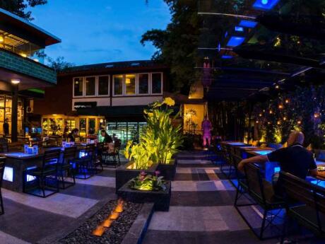 Mix Restaurant and Bar in Chiang Mai has an extensive menu and cocktail list