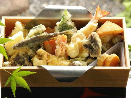 Kyoto Tempura Endo Okazaki is one of the best restaurants in Kyoto for yummy tempura