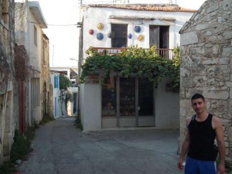 We loved exploring the quiet streets of Rethymon's Old Town in Crete