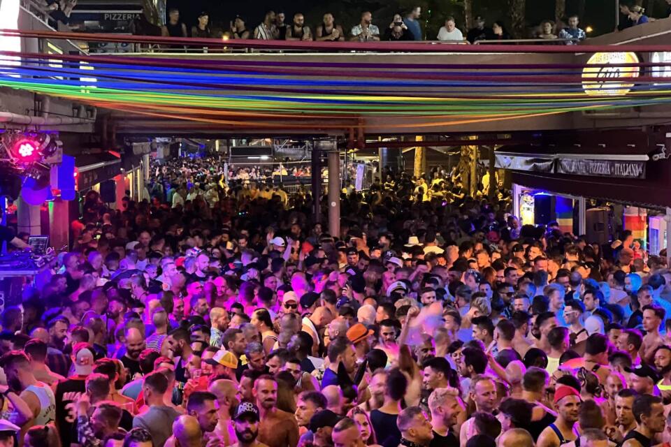 Yumbo center packed during Gran Canaria Pride