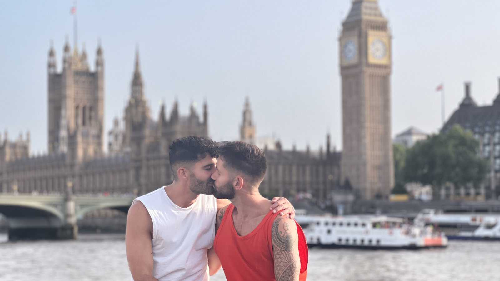 Gay London: The Ultimate Travel Guide • Nomadic Boys