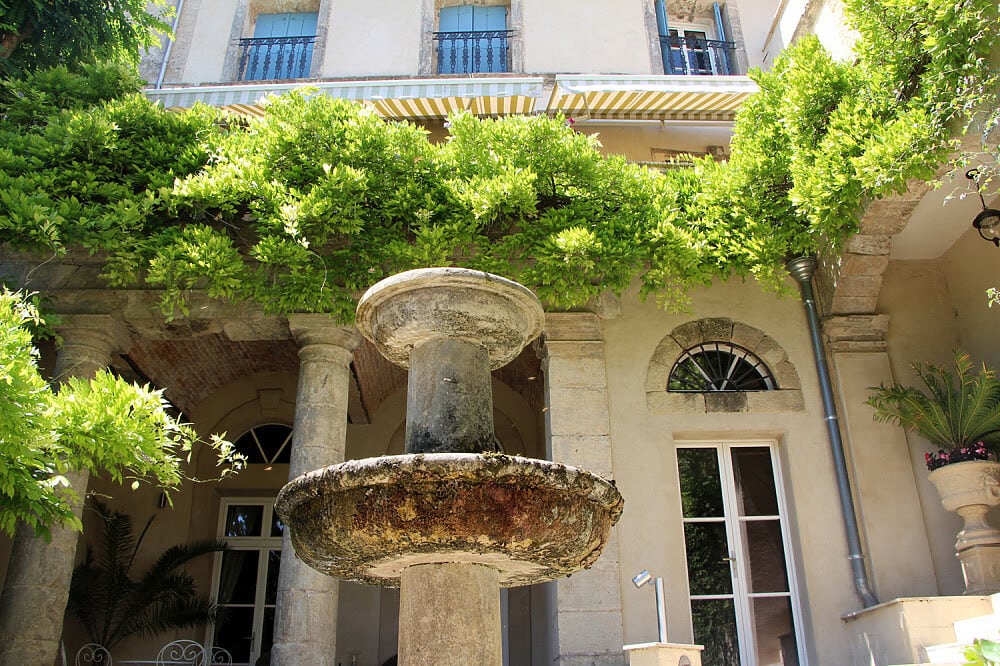 The exterior of the villa used for the Naked French Villa experience.