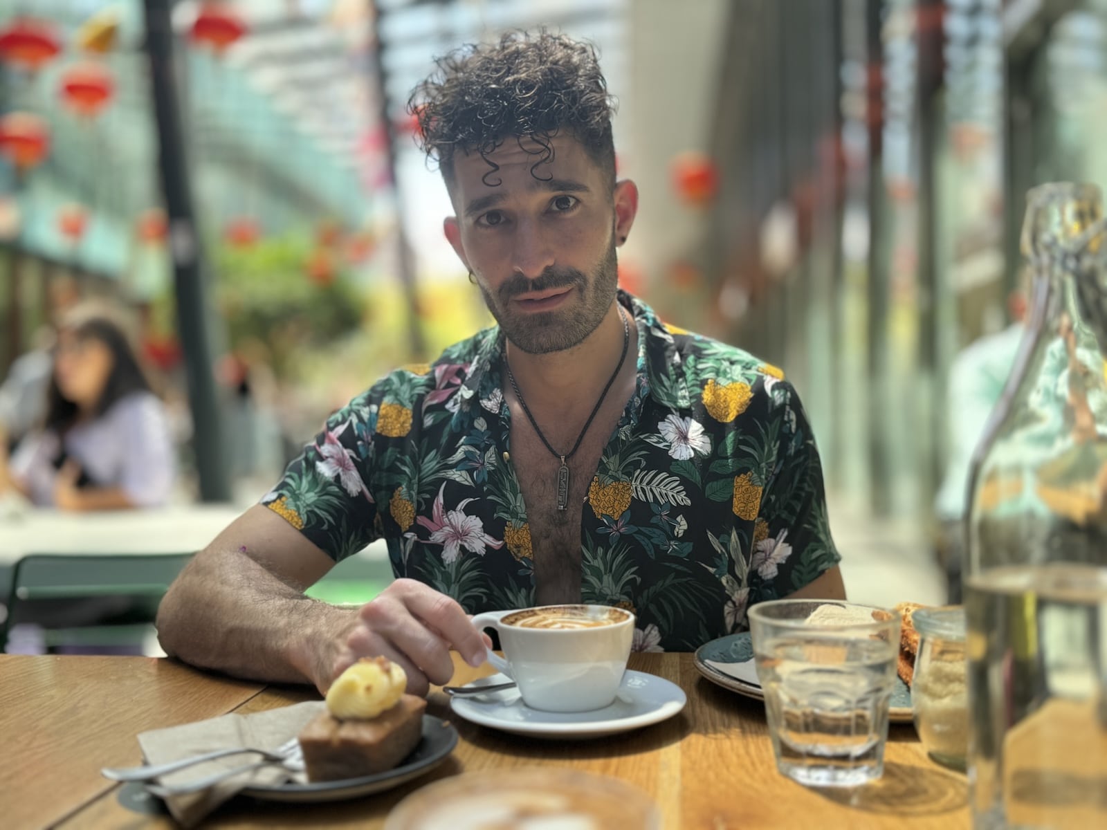 Stefan drinking delicious coffee in Melbourne.