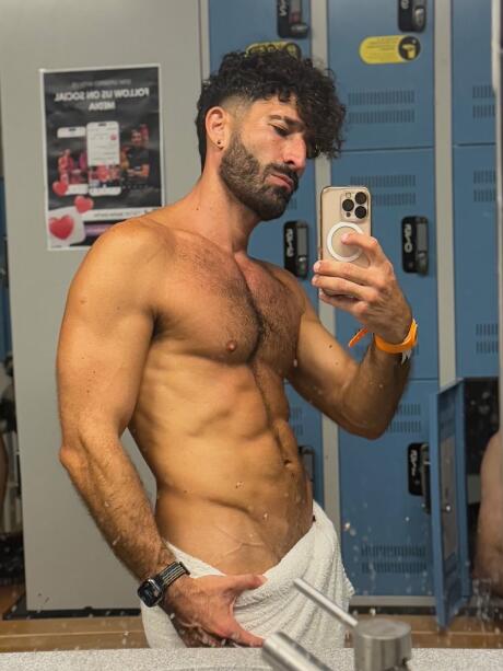 Stefan's mirror selfie at the Boiler gay sauna in Berlin.