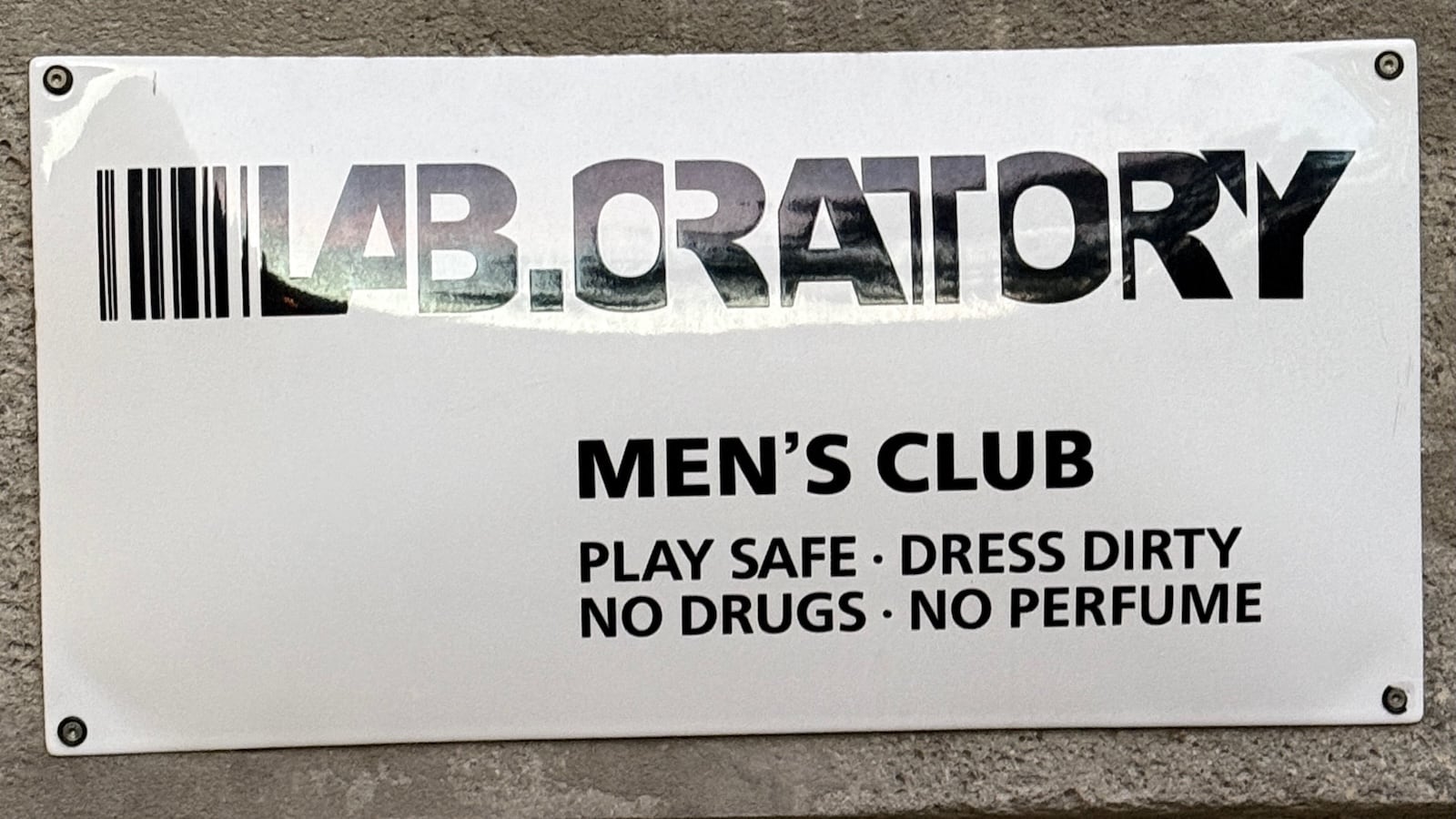 Lab.oratory gay club Berlin.