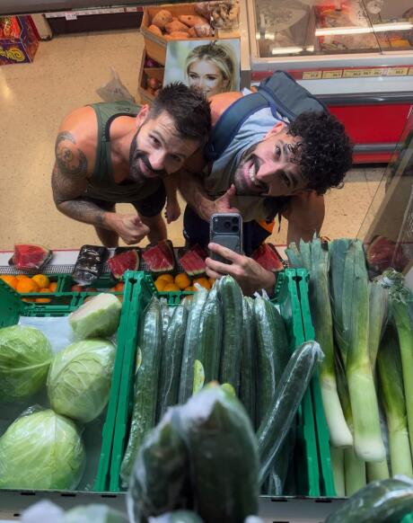 Stef and Seb in fruit supermarket in Maspalomas.