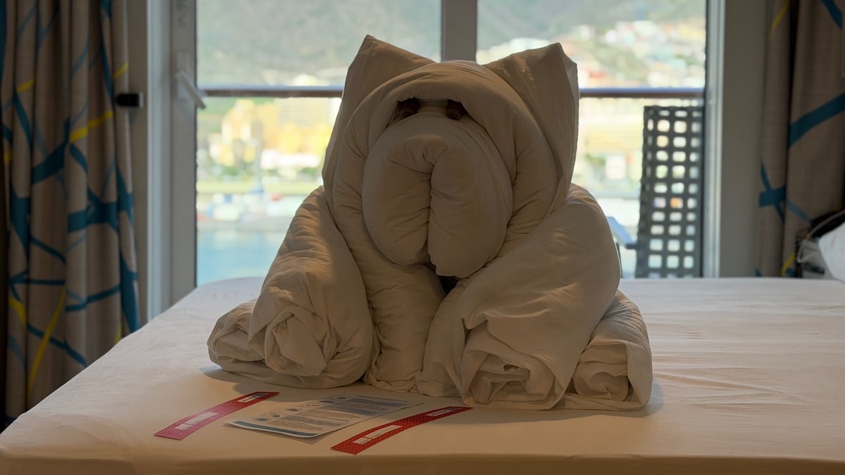 Towel piggy on ship bed.